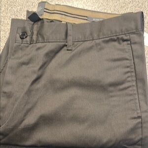GAP Khakis Gray Relaxed Fit 38x32